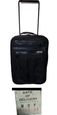 Raro TravelPro 1993 20" T 1 Crew Series feito apenas para membros da tripulação de aeronaves  - Imagem 1 de 4