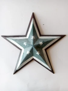 De Colección Interior/Exterior Americana Rojo Blanco Azul Metal Rústico Granero Estrella Decoración (TAL CUAL) - Imagen 1 de 12