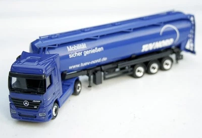 Mercedes Actros 1858 V8 MP2 Autocisterna " Tüv Nord ", Herpa-Werbemodell M.1:87 - Immagine 1 di 4
