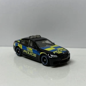 2011-2016 BMW M5 Police Collectible 1/64 Scale Diecast Diorama Model - Picture 1 of 4