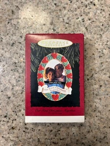 1993 Hallmark Our First Christmas Together Photo Holder Ornament New in Box - Picture 1 of 1