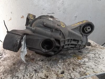 Used Differential Carrier Assembly fits: 2014 Volkswagen Touareg Rear 3.6L w/lim Foto 1 de 4