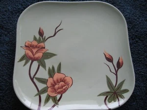weil ware california pottery-9 3/4  Plate-Lt. Green/Yellow flowers - Picture 1 of 5