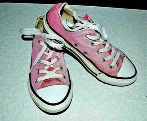 Converse All Star pink  canvas lo-top shoes sz 1 - Picture 1 of 5