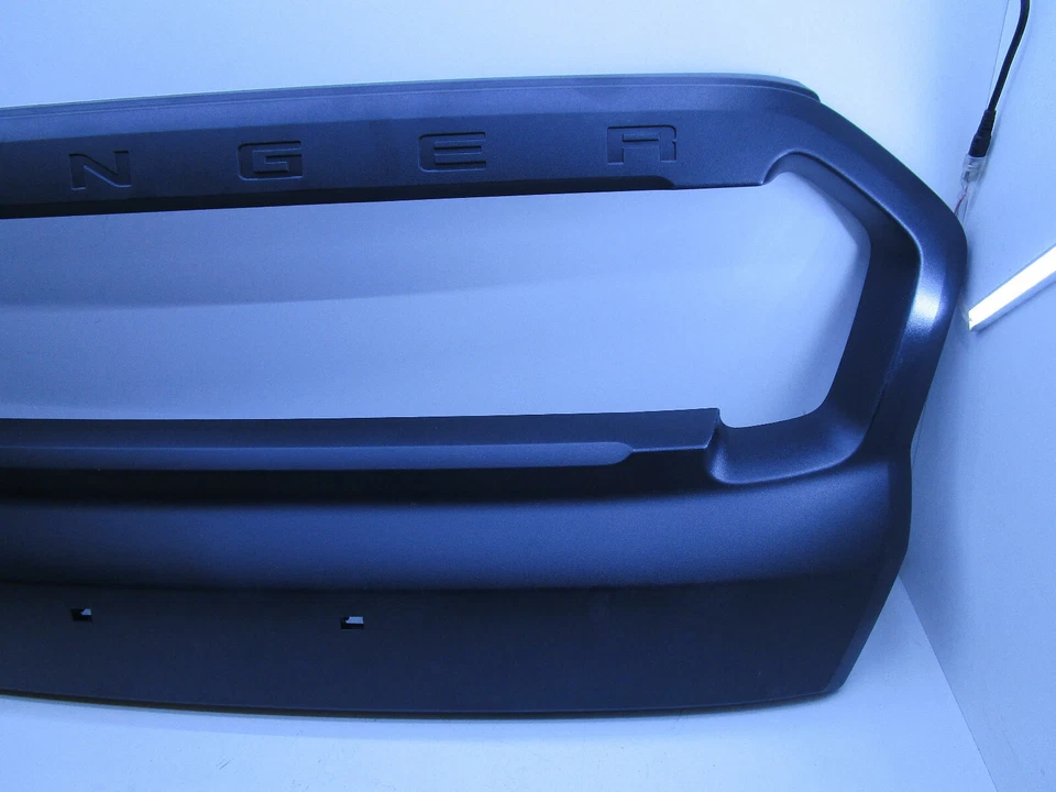 for Ford Ranger PX Mk2 Front Bar Grille Radiator Grille Moulding Genuine