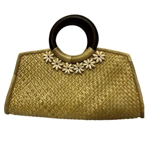 Vintage Woven Rattan Straw Handbag Wooden Handle Shell Accents Beach Bag Purse - Picture 1 of 11
