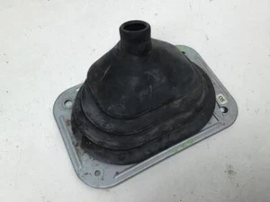 Toyota Hilux 2005 - 2015 SR SR5 workmate selector HI/LOW stick rubber boot seal - Picture 1 of 3
