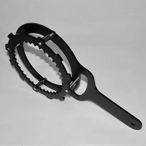 Suzuki SV400 Clutch Basket Holding Tool. X061 - Picture 1 of 2