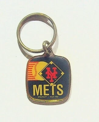 Vtg 1980 Mets Keychain by. Wincraft, MLB - Antique NY Baseball Memorabilia - Image 1 of 4