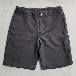 Boys Under Armour Golf Shorts, Gray, Size 5, Pre-Owned - Picture 1 of 8