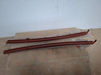 PAR NOS TOYOTA トヨタ PUERTA TRASERA VENTANA BARRA TOYOPET CORONA # 67405 / 67406 -91257 Foto 1 de 4