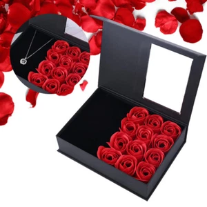 Cofanetto Portagioie San Valentino Con Rose rosse Box di fiori idea regalo - Foto 1 di 8