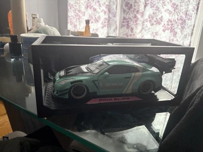 NISSAN GT-R (R35) LIBERTY WALK 2.0 RHD AZUL CLARO 1/18 DIECAST POR JADA 36382 Foto 1 de 4