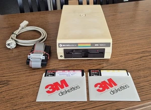 COMMODORE SFD-1001 Floppy Disk Drive for Commodore 64 with IEEE-488 interface - Picture 1 of 15