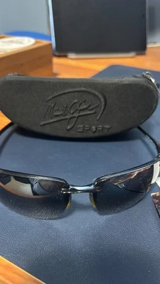 Maui Jim Sunglasses, MJ Sport MJ-407-02 Ho'okipa Blk, 64-17-130, Plastic, Japan - Image 1 of 4