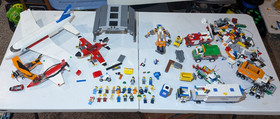 LEGO HUGE LOT 10 LBS 24 Minifigs Airplane Police Fire city 60103 60044 7893