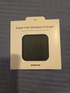 Chargeur sans fil Samsung Super Rapide 15W - Photo 1 sur 2