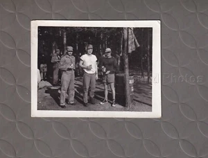 Dienst Männer beim Bierfund Original Vintage Foto G112 - Bild 1 von 1
