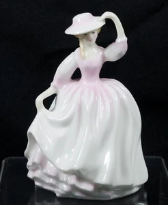 Lovely Royal Doulton New Colourway 10 cm Figure ~ HN3908 ~ Buttercup ~ 1998 - Picture 1 of 3
