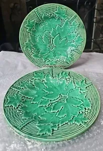 Set 5 antichi piatti Gien France foglie di maiolica verde e frutti di bosco - Foto 1 di 24