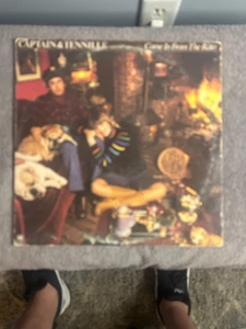 Captain & Tennille "Come in from the Rain" 1977 Pop LP, Excellent (Ships free!) - Imagen 1 de 2