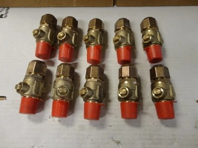 Mueller 300 Ball Valve NL-A Taper Male 3/4" Water Works 10pcs - Image 1 of 4