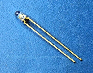 OSRAM SFH310 T1 3mm Radial Top-View 880nm Phototransistor W/Clear Lens, QTY-50 - Picture 1 of 1