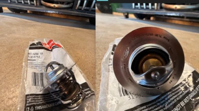 (1) Genuine OEM Motorcraft RT1254  Thermostat Ford 7L3Z8575E  - same as dealer - Image 1 of 4