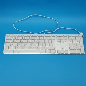 Apple A1243 Wired USB Aluminium Keyboard with Numeric Keypad - Afbeelding 1 van 6