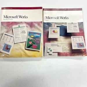 1990 2 Book Set Using Microsoft Works for Apple + Microsoft Works Lessons - Picture 1 of 8