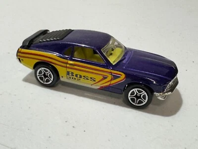 MATCHBOX 1997 CLASSIC DECADES 1970 FORD MUSTANG BOSS 302 PURPLE DIE CAST - Image 1 of 4