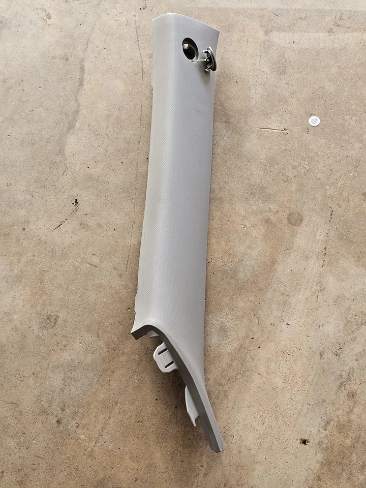 Hyundai Genesis 2010 cupé interior parabrisas pilar izquierdo moldura OEM Foto 1 de 1