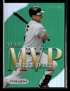 Derek Jeter - 2012 Panini Prizm Team MVP Green Prizm (1st Year) Yankees