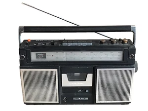 Boombox vintage Eagle International RCS-200 - casete de radio portátil retro - SW - Imagen 1 de 12