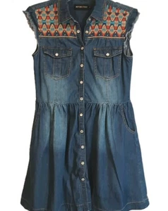 Junior Sz Lg Denim Dress Embroidered Snap Pearl Buttons B 32" L 34" Unbranded - Picture 1 of 10