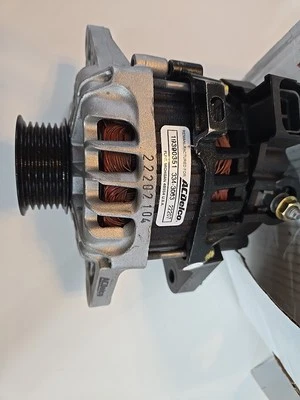 AC Delco reman alternator 334-3063 gm#19390351 Fits 10-11 Kia Soul Base 1.6L L4 Foto 1 de 4