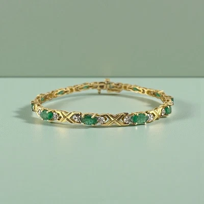 Brazalete vintage de oro amarillo de 14 quilates línea de diamantes y esmeraldas 6,75”, 7,4 g Foto 1 de 4