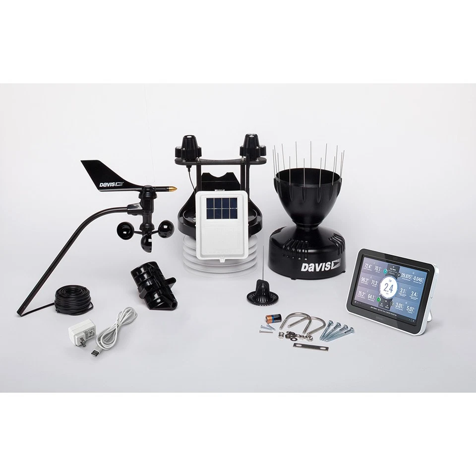 Davis Vantage Pro2 Plus Wireless Weather Station w/UV & Solar Radiation Sensors - Image 1 of 1