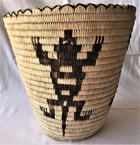Papago Native American large basket lizards geckos design pictorial vintage Cover