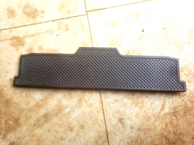 Guantera Land Rover Freelander alfombrilla de goma revestimiento de guantera FWG000010PMA B87 Foto 1 de 2