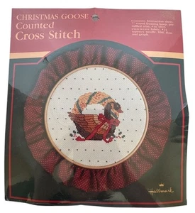 Hallmark Counted Cross Stitch Kit Christmas Goose Holidays Craft Pattern Vintage - Picture 1 of 9
