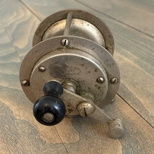 Carrete de pesca de fundición Montague Favorite de 200 yardas de colección (H9) - Imagen 1 de 8