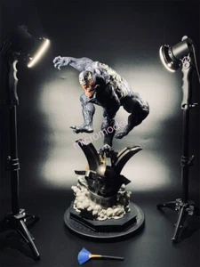 Sideshow Collectibles 300456 Venom Premium Format™ Figure Statue - Picture 1 of 1