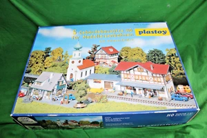 PLASTOY 5X MODEL RAIL BUILDING HASENFELDE STATION MODEL KIT SET HO #5551/B - Picture 1 of 2