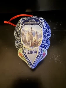 2009 Danbury Mint A Bavarian Christmas First Annual German Ornament - Picture 1 of 9