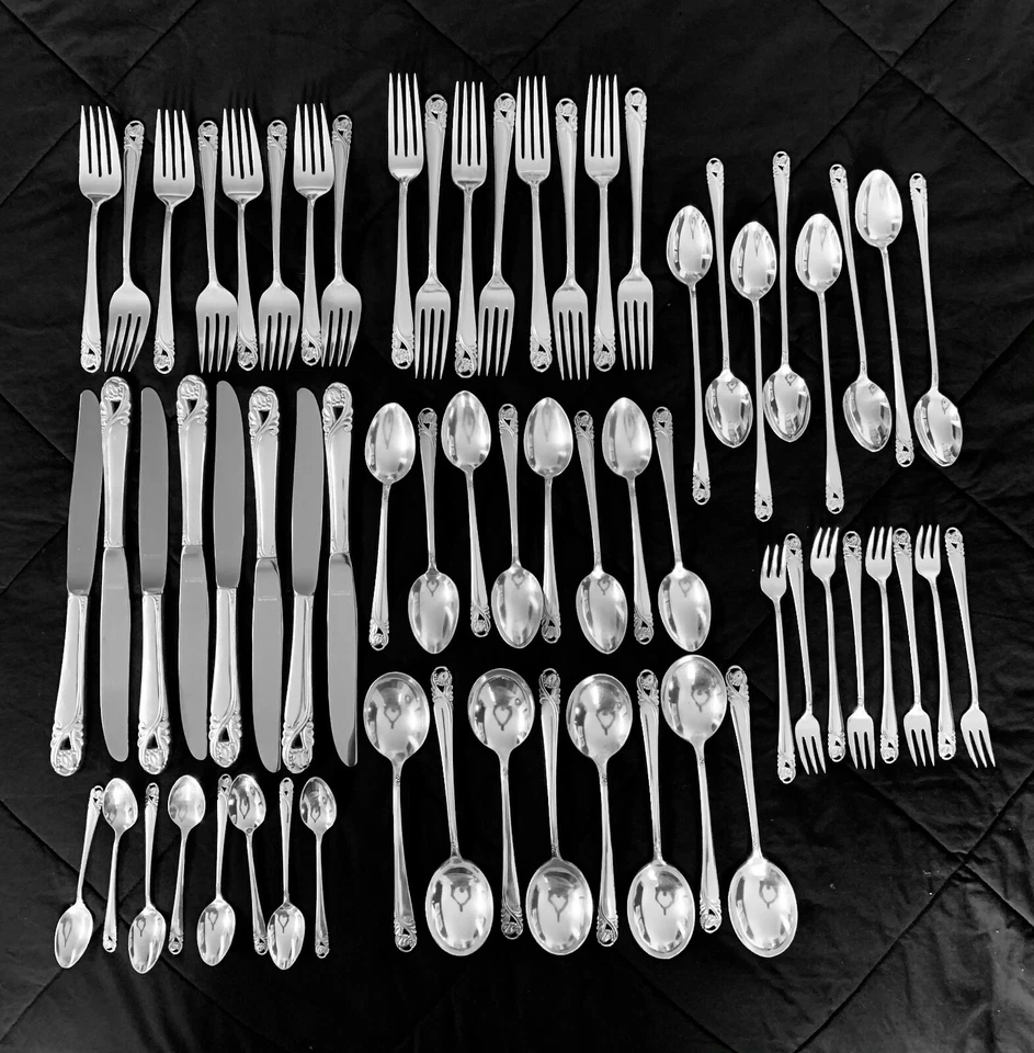 International Spring Glory Sterling Silver Flatware Set - Изображение 1 из 1