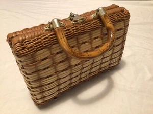 Bonnie International Vintage geflochtene Korb Handtasche ~ Handtasche ~ hergestellt in Hongkong ~ sehr guter Zustand! - Bild 1 von 10