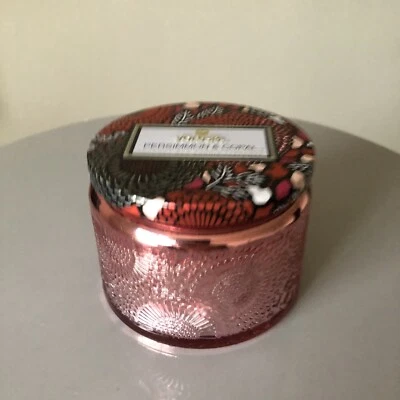 Vela perfumada Voluspa caqui y copal pequeña 3,2 oz usada una vez Foto 1 de 4