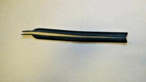 Fits 70 E-Body Cuda Challenger 1970 Quarter Window Roll Up Seal NEW - Picture 1 of 1