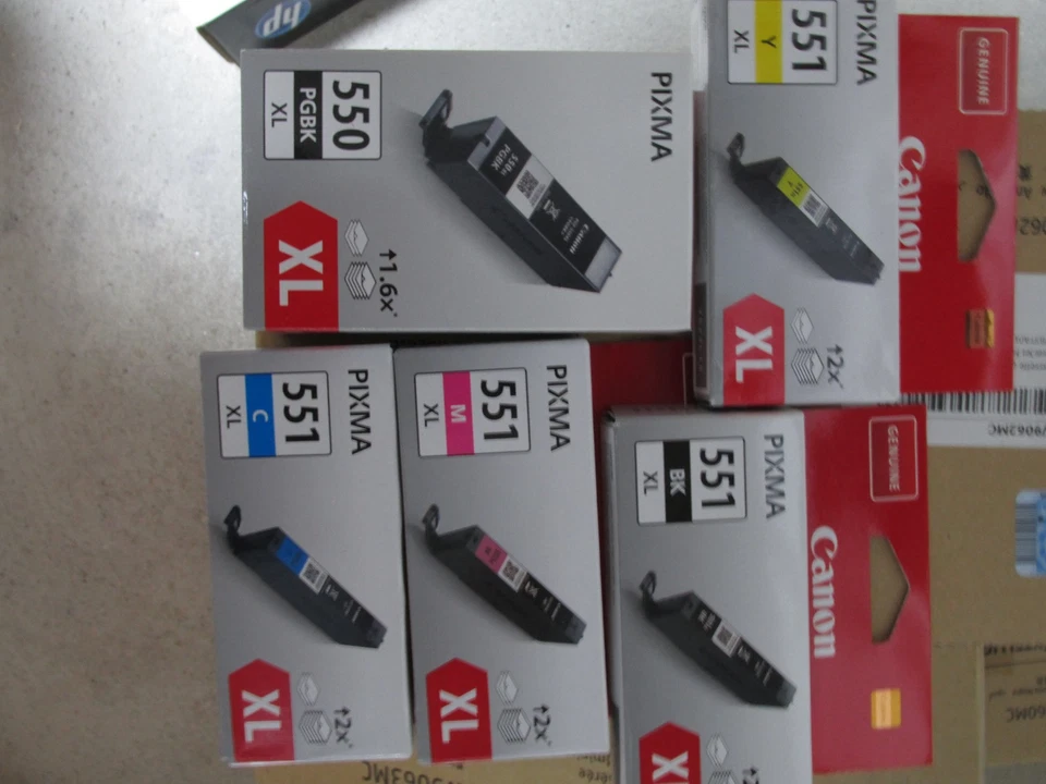 Juego completo original Canon PGBK-550 negro CLI-551 C/M/BK/Y todo formato XL - Imagen 1 de 1